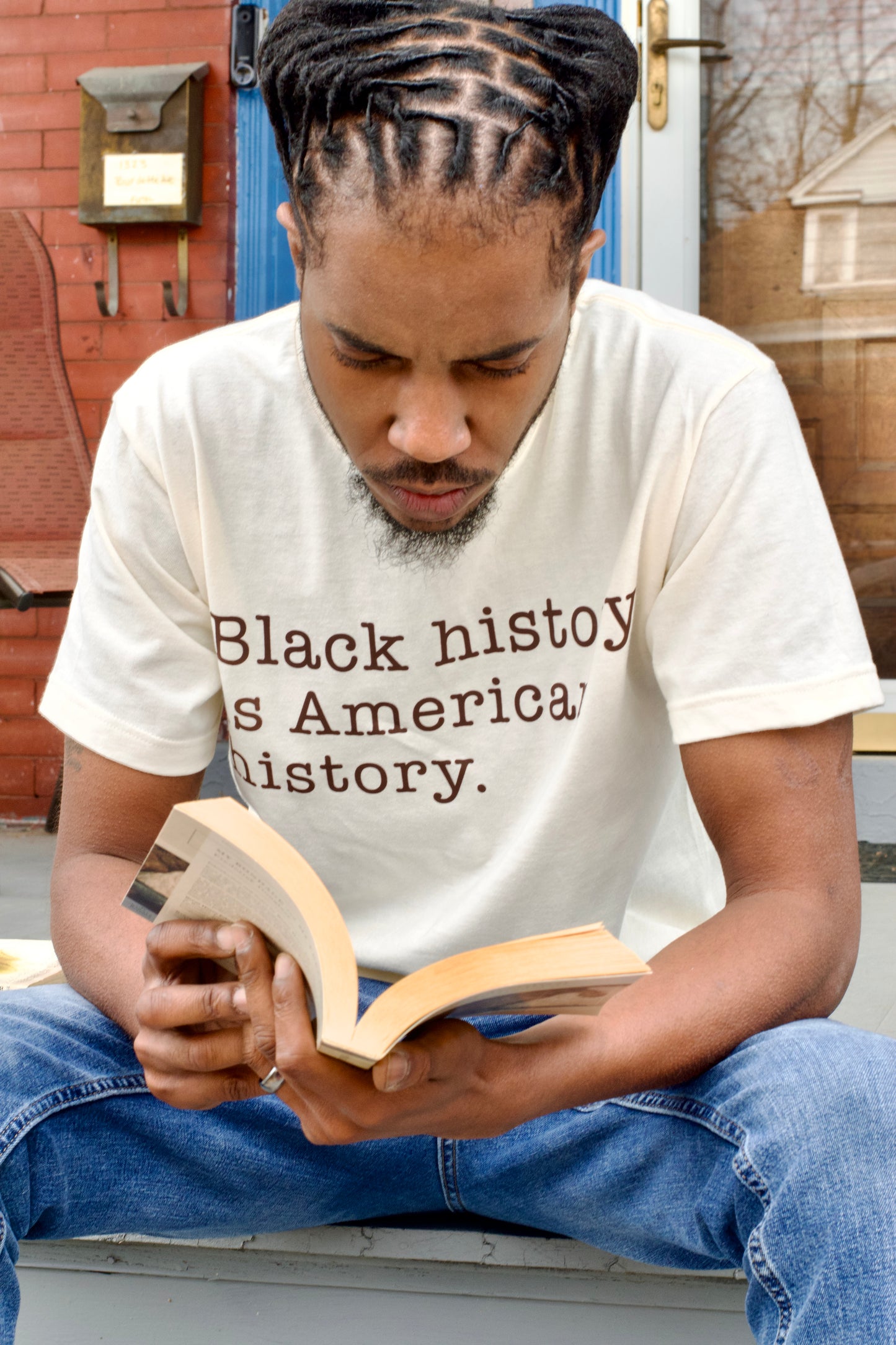 Black History is American History T-Shirt